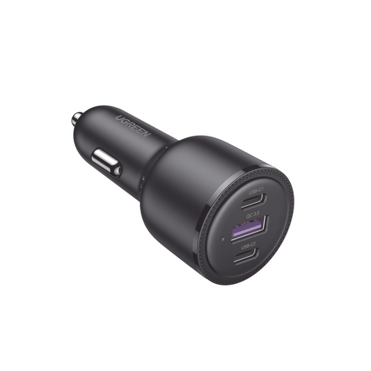 Cargador de auto UGREEN 20467 de 69W con USB-C y USB-A