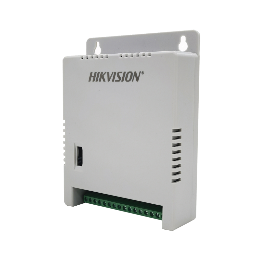 Fuente de poder HIKVISION DS-2FA1205-C8/K vista frontal con 8 salidas